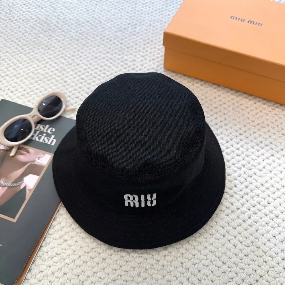 Miu Miu miu classic